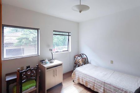 Casa à venda com 561m², 3 quartos e 4 vagasQuarto 