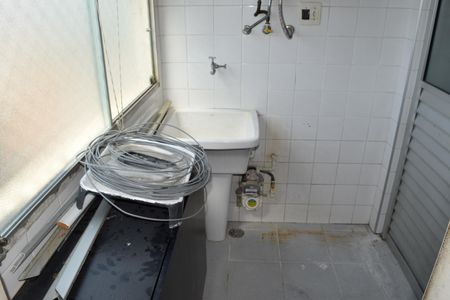 Apartamento para alugar com 57m², 2 quartos e 1 vaga