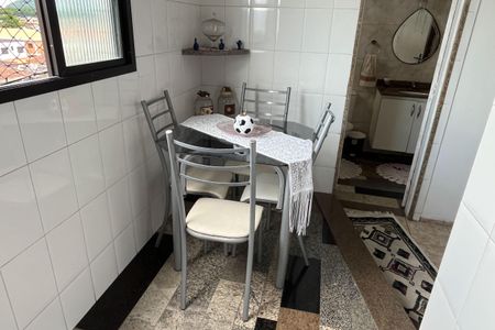 Apartamento para alugar com 70m², 2 quartos e 1 vagaCozinha e Área de Serviço