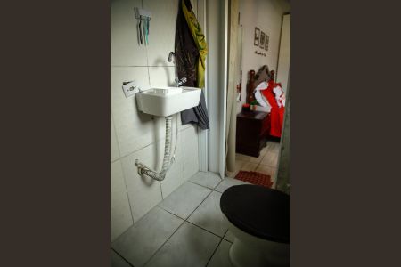 Casa à venda com 185m², 3 quartos e 1 vagaCasa 1 -Suíte Banheiro 