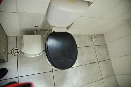 Casa à venda com 185m², 3 quartos e 1 vagaCasa 1 -Suíte Banheiro 