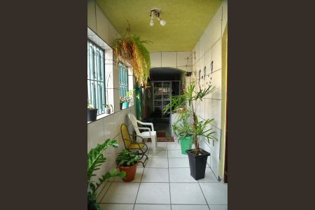 Casa à venda com 185m², 3 quartos e 1 vagaCasa 5- varanda 