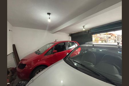 Casa à venda com 185m², 3 quartos e 1 vaga Casa à venda com 185m², 3 quartos e 1 vagaGaragem