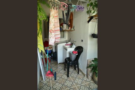 Casa à venda com 185m², 3 quartos e 1 vagaCasa 2 -Área de Serviço/ Churrasco 