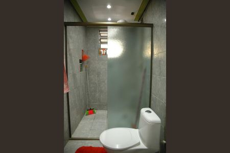 Casa à venda com 185m², 3 quartos e 1 vagaCasa 5- Banheiro Social 