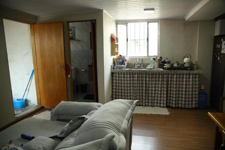 Casa à venda com 185m², 3 quartos e 1 vagaCasa 4 - Cozinha 