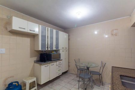 Casa à venda com 148m², 4 quartos e 1 vagaCozinha 2
