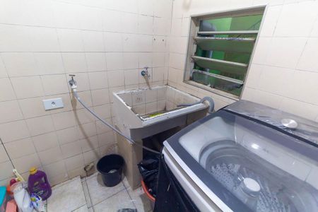 Casa à venda com 148m², 4 quartos e 1 vagaÁrea de Serviço 2