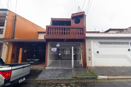 Casa à venda com 148m², 4 quartos e 1 vagaFachada