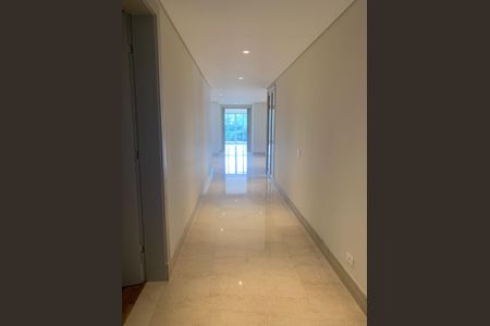 Apartamento à venda com 607m², 4 quartos e 7 vagas Apartamento à venda com 607m², 4 quartos e 7 vagasFoto 24