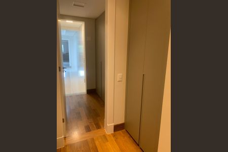 Apartamento à venda com 607m², 4 quartos e 7 vagas Apartamento à venda com 607m², 4 quartos e 7 vagasFoto 35