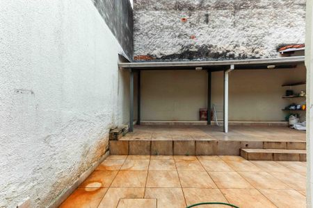 Casa para alugar com 210m², 3 quartos e 3 vagas Casa para alugar com 210m², 3 quartos e 3 vagasQuintal / Lavanderia