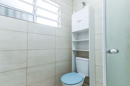 Casa para alugar com 210m², 3 quartos e 3 vagas Casa para alugar com 210m², 3 quartos e 3 vagasBanheiro