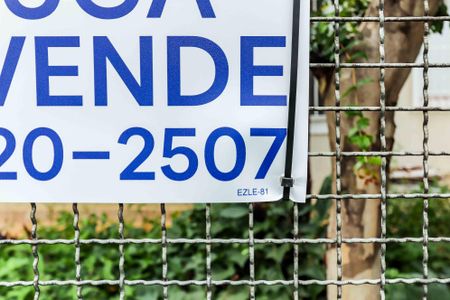 Casa para alugar com 210m², 3 quartos e 3 vagas Casa para alugar com 210m², 3 quartos e 3 vagasFachada - Plaquinha