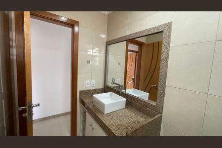 Apartamento para alugar com 120m², 3 quartos e 2 vagasBanheiro Social