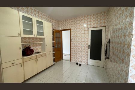 Apartamento para alugar com 120m², 3 quartos e 2 vagasCozinha