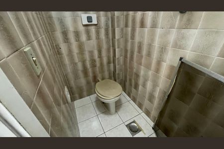 Apartamento para alugar com 120m², 3 quartos e 2 vagasBanheiro de serviço