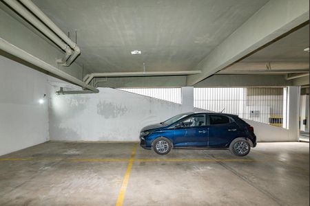 Apartamento para alugar com 110m², 2 quartos e 3 vagas Apartamento para alugar com 110m², 2 quartos e 3 vagasGaragem