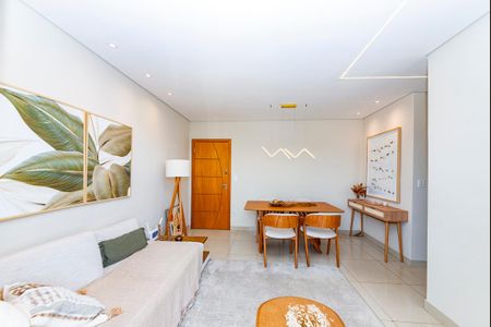 Apartamento para alugar com 110m², 2 quartos e 3 vagas Apartamento para alugar com 110m², 2 quartos e 3 vagasSala
