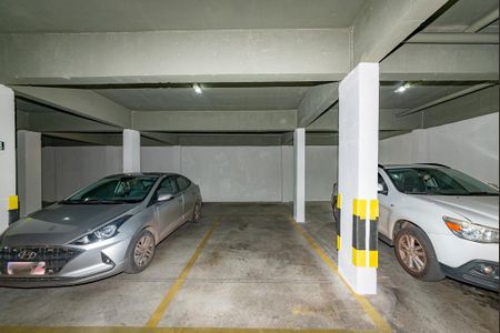 Apartamento para alugar com 110m², 2 quartos e 3 vagas Apartamento para alugar com 110m², 2 quartos e 3 vagasGaragem