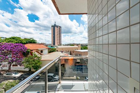 Apartamento para alugar com 110m², 2 quartos e 3 vagas Apartamento para alugar com 110m², 2 quartos e 3 vagasVaranda da Suíte 1