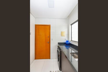 Apartamento para alugar com 110m², 2 quartos e 3 vagas Apartamento para alugar com 110m², 2 quartos e 3 vagasÁrea de Serviço
