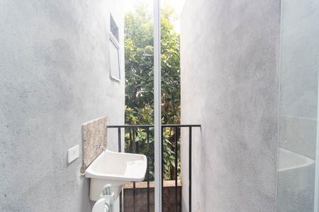 Área de Serviço de casa de condomínio para alugar com 1 quarto, 20m² em Vila Nilo, São Paulo