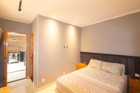 Casa para alugar com 100m², 2 quartos e 2 vagas Casa para alugar com 100m², 2 quartos e 2 vagasSuíte
