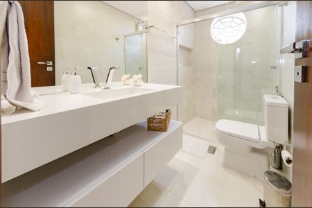 Apartamento à venda com 108m², 3 quartos e 2 vagasBanheiro social