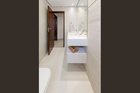 Apartamento à venda com 108m², 3 quartos e 2 vagasBanheiro social