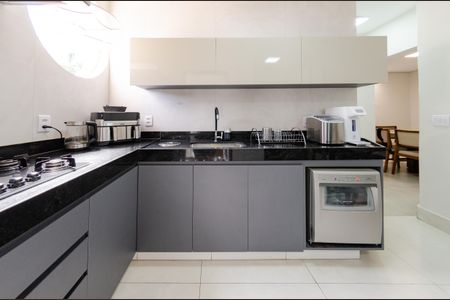 Apartamento à venda com 108m², 3 quartos e 2 vagasCozinha