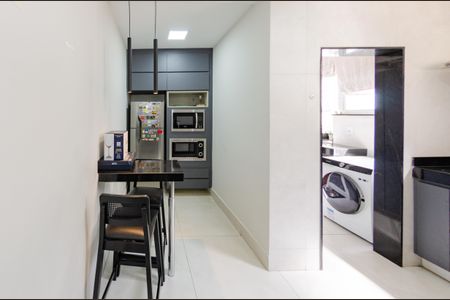Apartamento à venda com 108m², 3 quartos e 2 vagasCozinha