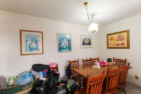 Apartamento à venda com 67m², 2 quartos e 1 vaga Apartamento à venda com 67m², 2 quartos e 1 vagaSala