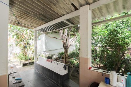 Casa à venda com 202m², 3 quartos e 3 vagasVaranda