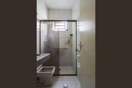 Casa à venda com 202m², 3 quartos e 3 vagasBanheiro