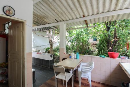 Casa à venda com 202m², 3 quartos e 3 vagasÁrea de Serviço