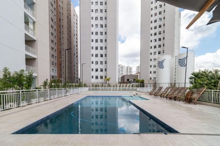 Apartamento para alugar com 35m², 2 quartos e sem vagaÁrea comum - Piscina