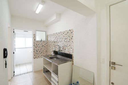 Apartamento à venda com 47m², 2 quartos e 1 vaga Apartamento à venda com 47m², 2 quartos e 1 vagaCozinha e Área de Serviço
