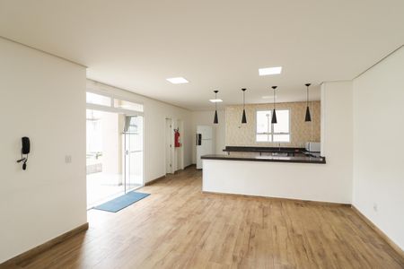 Apartamento à venda com 47m², 2 quartos e 1 vaga Apartamento à venda com 47m², 2 quartos e 1 vagaSalão de Festas