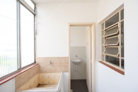 Apartamento à venda com 636m², 8 quartos e 20 vagasLavanderia