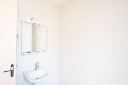 Apartamento à venda com 636m², 8 quartos e 20 vagasBanheiro Social