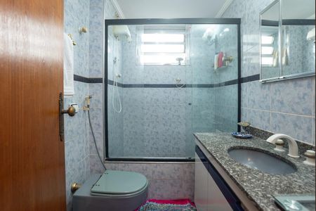 Apartamento à venda com 163m², 3 quartos e 2 vagas Apartamento à venda com 163m², 3 quartos e 2 vagasBanheiro Social