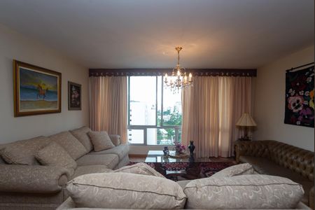 Apartamento à venda com 163m², 3 quartos e 2 vagas Apartamento à venda com 163m², 3 quartos e 2 vagasSala