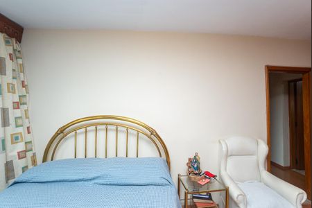 Apartamento à venda com 163m², 3 quartos e 2 vagas Apartamento à venda com 163m², 3 quartos e 2 vagasSuíte