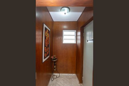 Apartamento à venda com 163m², 3 quartos e 2 vagas Apartamento à venda com 163m², 3 quartos e 2 vagasHall Exclusivo