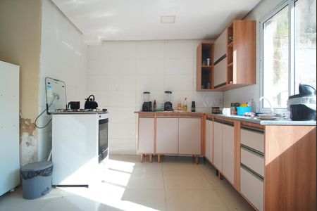 Casa à venda com 160m², 2 quartos e 2 vagasCozinha