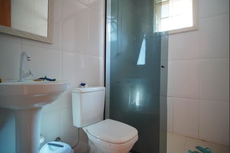 Casa à venda com 160m², 2 quartos e 2 vagasBanheiro da Suíte 2