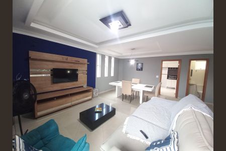 Sala de casa para alugar com 3 quartos, 200m² em Vila Valenca, São Vicente