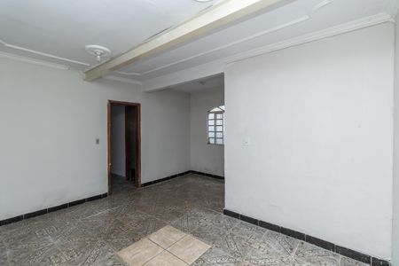 Casa para alugar com 80m², 2 quartos e 1 vaga Casa para alugar com 80m², 2 quartos e 1 vagaSala