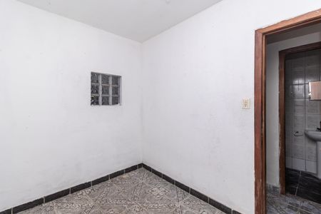 Quarto 1 de casa para alugar com 2 quartos, 80m² em Planalto, Belo Horizonte